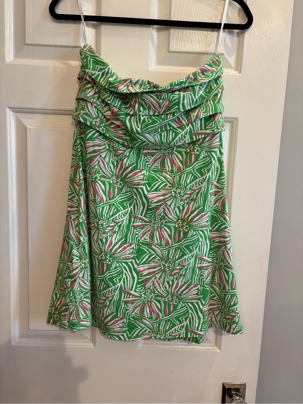 Lilly Pulitzer Green, pink and white Floral cover up size medium